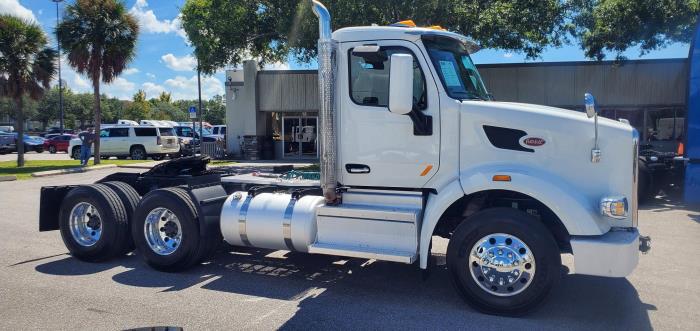2020 Peterbilt 567-4
