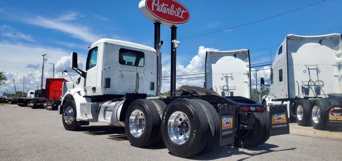 2020 Peterbilt 567-21