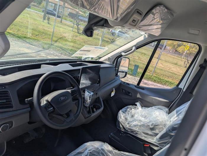 2026 Ford Transit-350-14