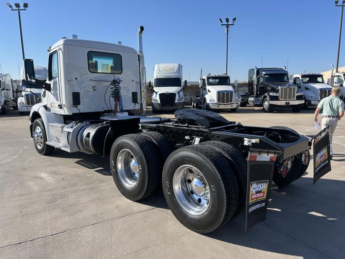 2019 Peterbilt 579-3