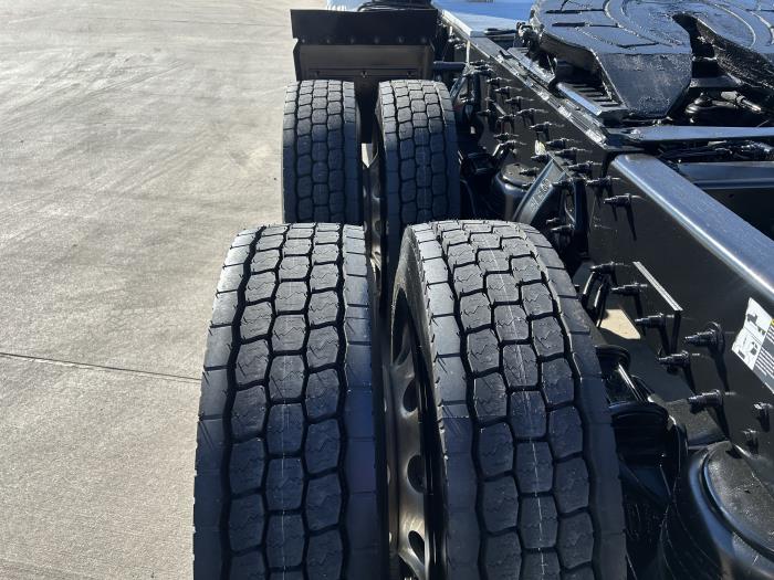 2019 Peterbilt 579-12