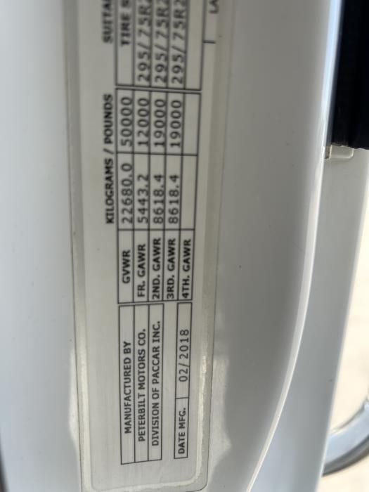 2019 Peterbilt 579-25