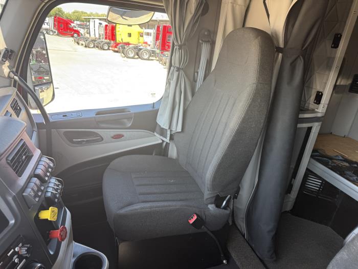 2022 Peterbilt 579-35