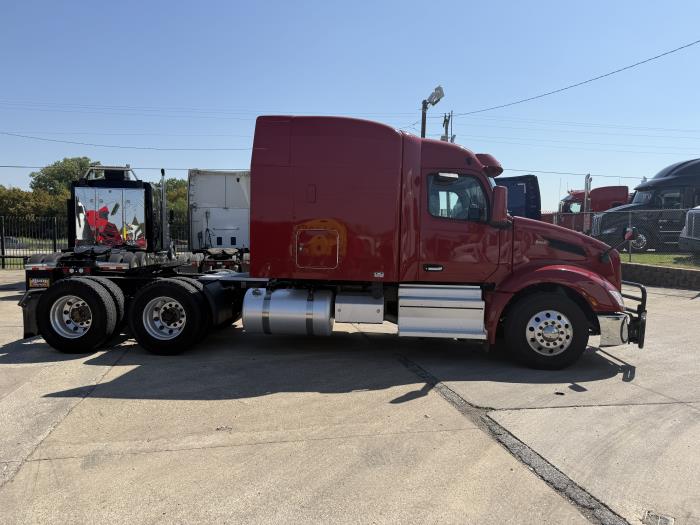 2022 Peterbilt 579-12