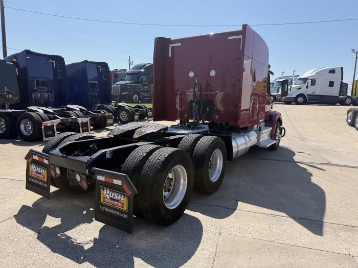 2022 Peterbilt 579-19