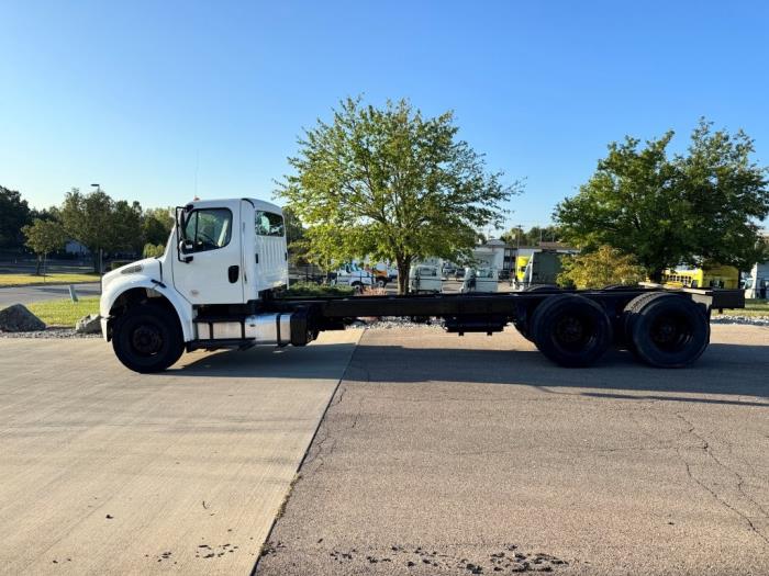 2020 Freightliner Business Class M2 112-1