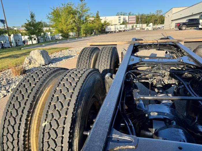 2020 Freightliner Business Class M2 112-10