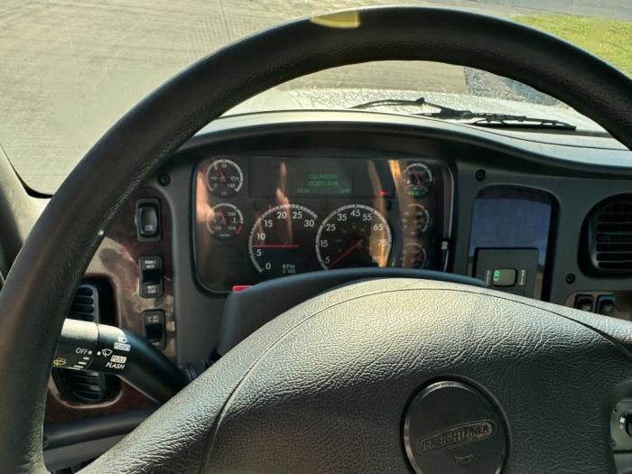 2020 Freightliner Business Class M2 112-18