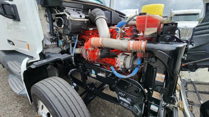 2021 Peterbilt 579-24