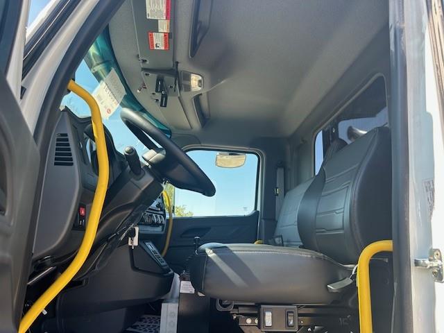 2026 Peterbilt 548-29