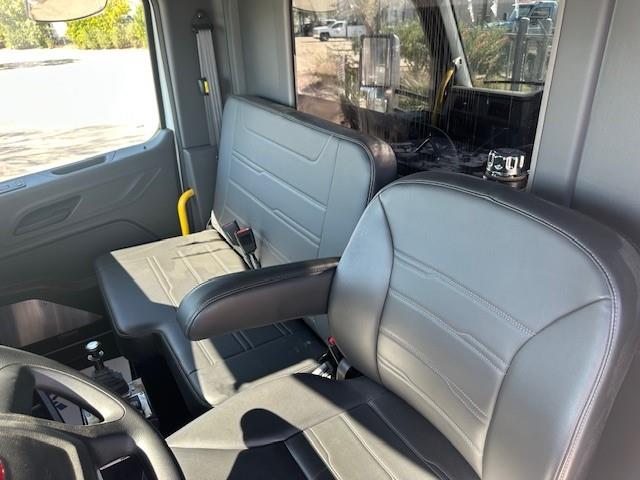 2026 Peterbilt 548-30