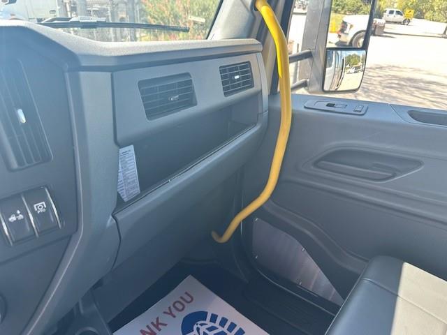 2026 Peterbilt 548-31