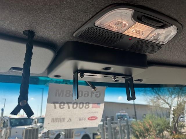 2026 Peterbilt 548-33