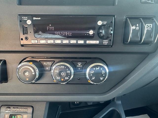 2026 Peterbilt 548-44