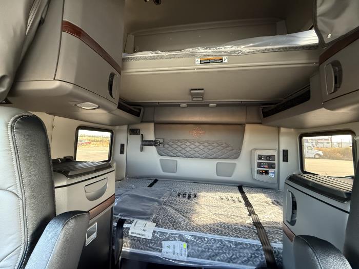 2026 International LT625-14