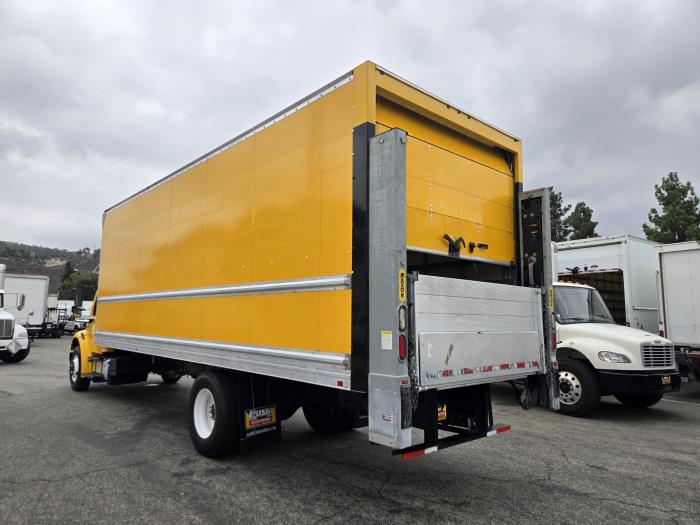 2020 Freightliner Business Class M2 106-13