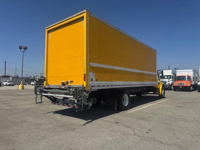 2020 Freightliner Business Class M2 106-5