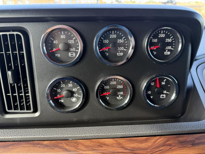 2026 International LT625-12