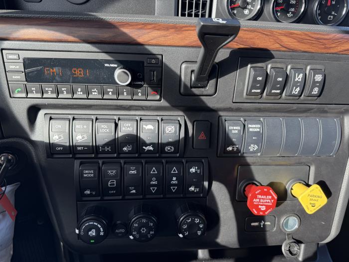 2026 International LT625-13