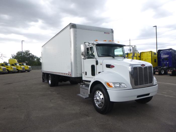 2021 Peterbilt 337-2
