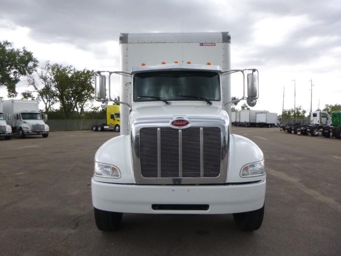 2021 Peterbilt 337-3