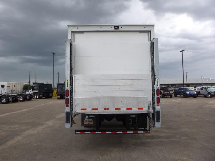 2021 Peterbilt 337-11