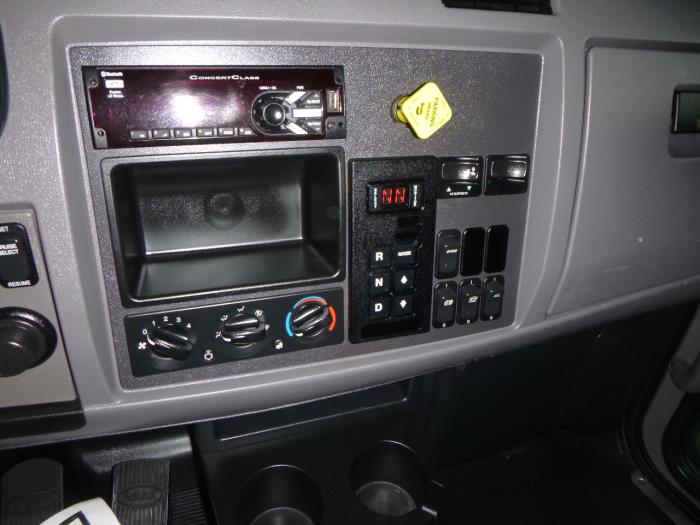 2021 Peterbilt 337-21