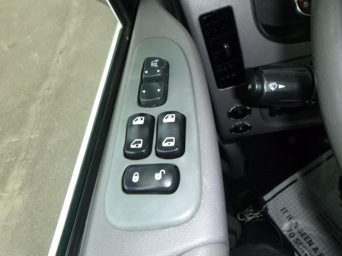 2021 Peterbilt 337-25