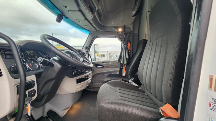 2021 Peterbilt 579-10