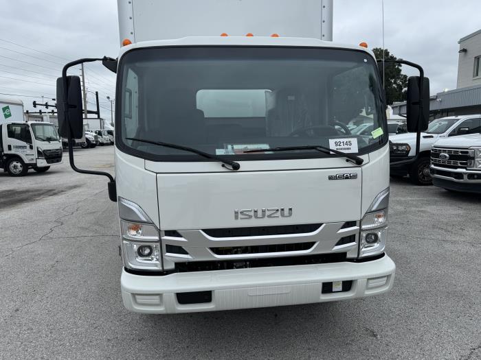 2025 Isuzu NRR-8