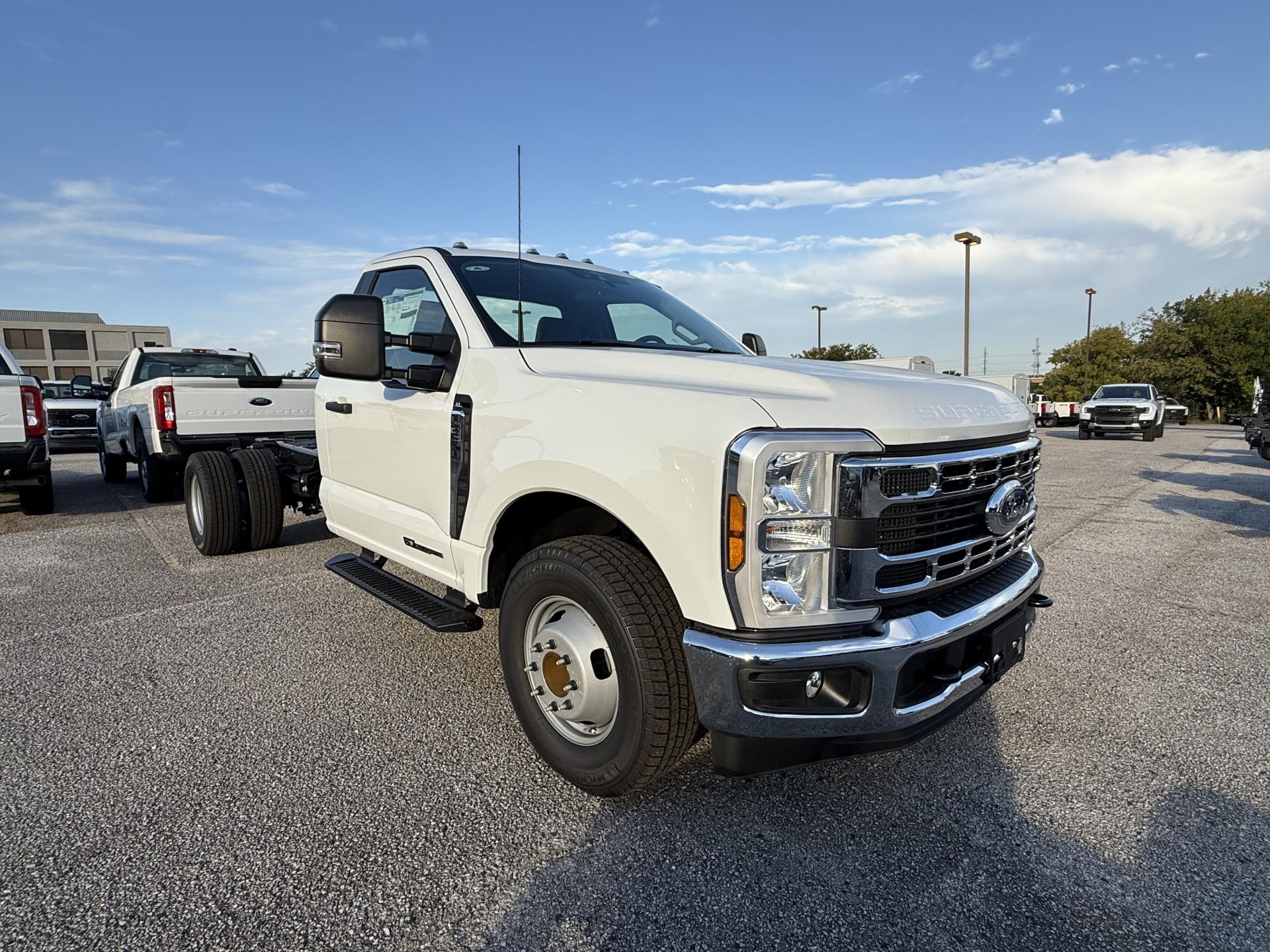 New 2026 Ford F-350 XL Regular Cab Cab Chassis for sale #1949531 - photo 4