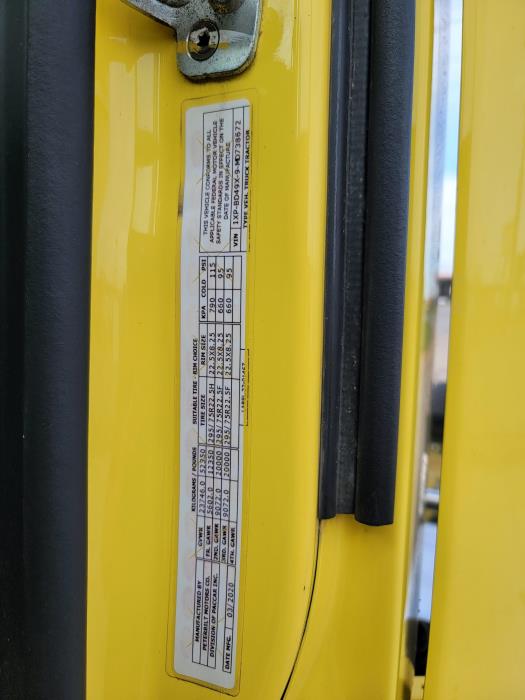 2021 Peterbilt 579-27