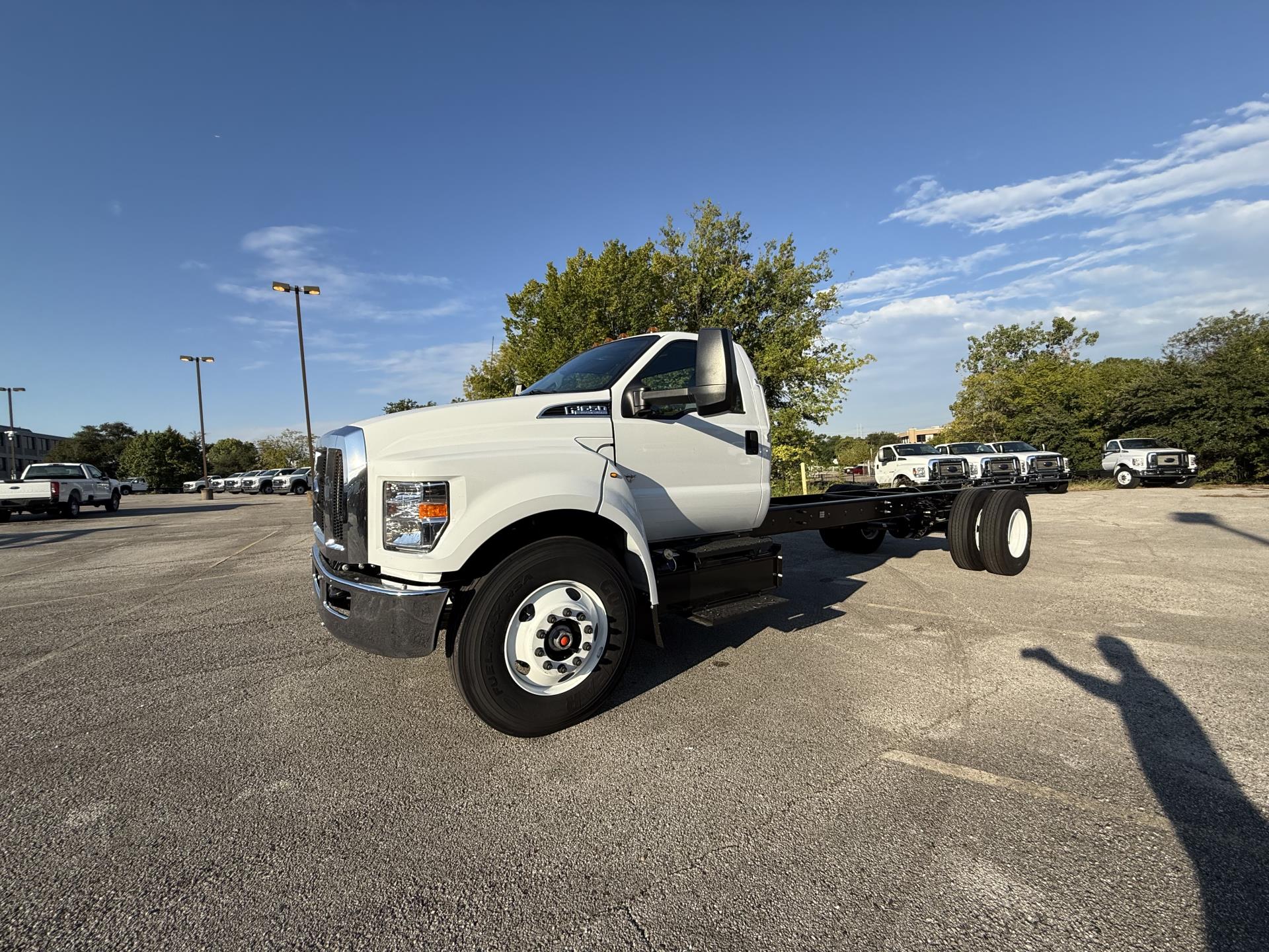 2026 Ford F-650 Regular Cab DRW 4x2 Cab Chassis for sale #1957273 - photo 1