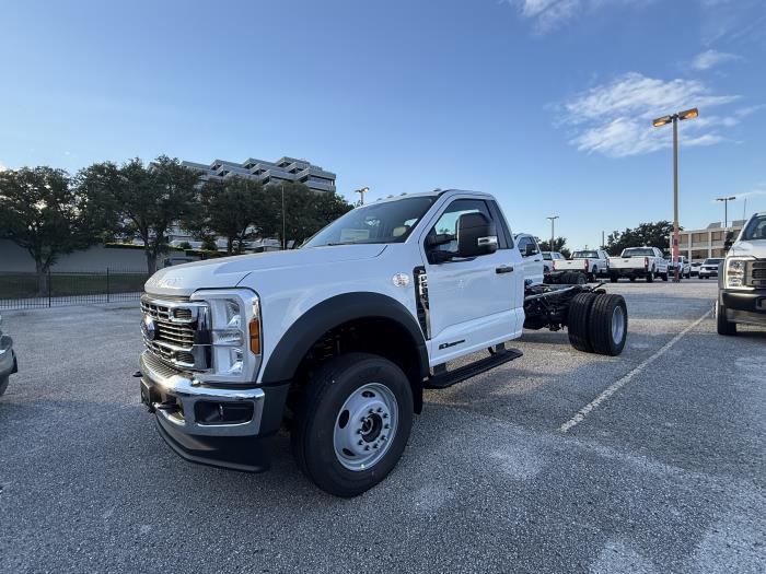 2026 Ford F-600-2
