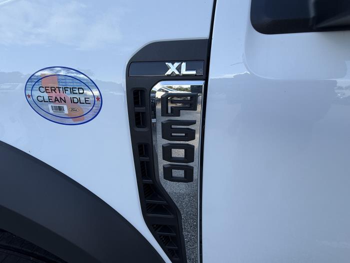 2026 Ford F-600-7