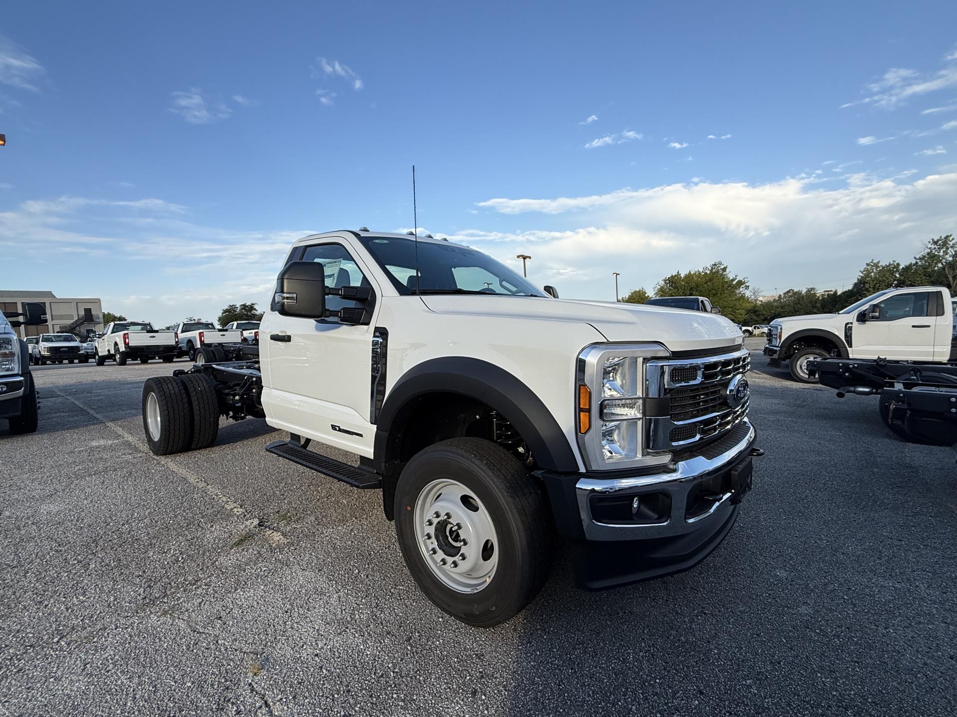 2026 Ford F-600 Regular Cab DRW 4x4 Cab Chassis for sale #1946505 - photo 4
