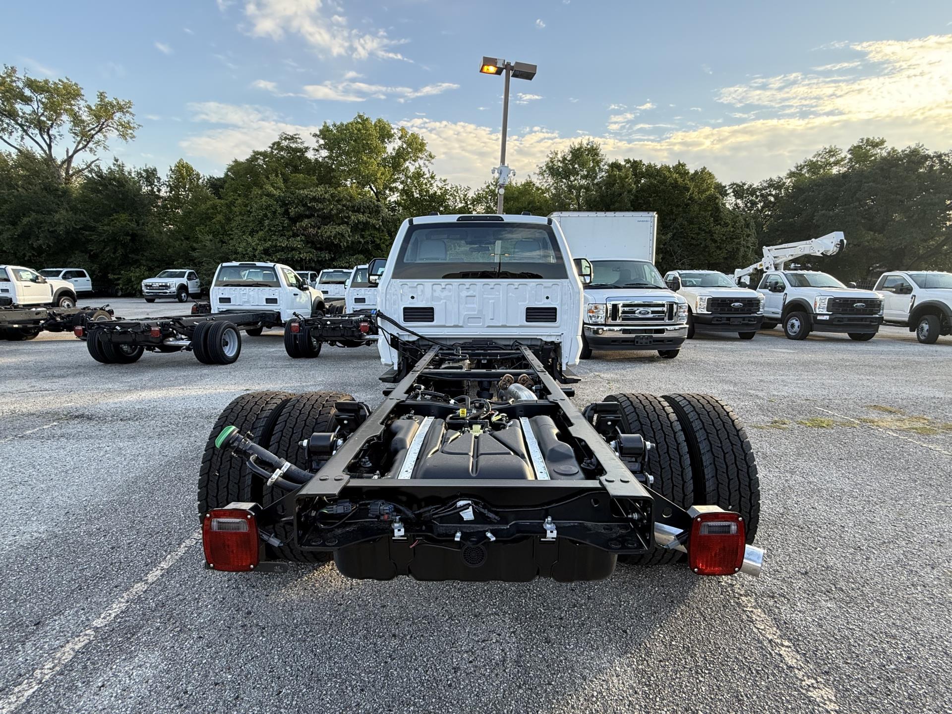 2026 Ford F-600 Regular Cab DRW 4x4 Cab Chassis for sale #1946505 - photo 2