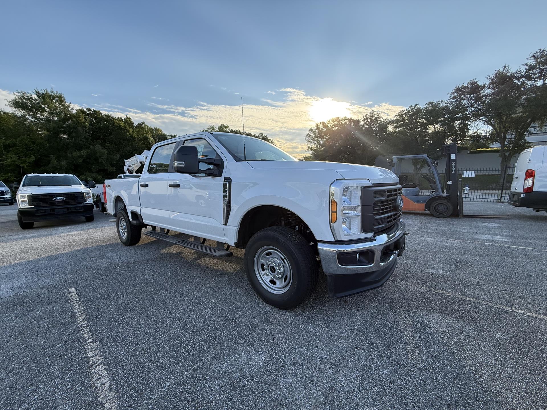 2026 Ford F-250 Crew Cab 4x4 Pickup for sale #1954487 - photo 4
