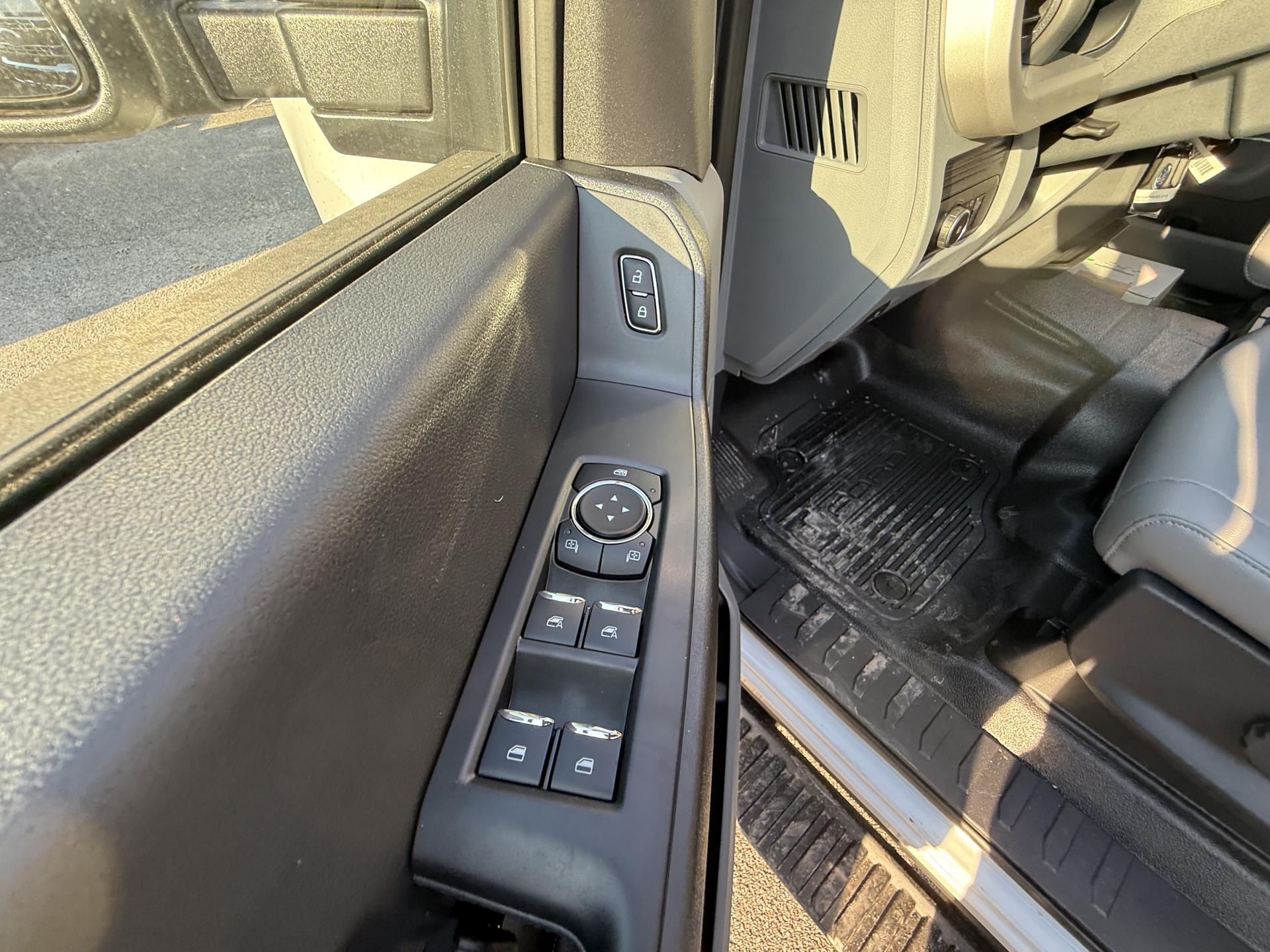 New 2026 Ford F-350 - photo 12