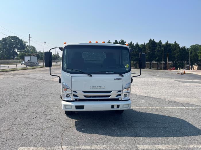 2025 Isuzu NPR-HD-8