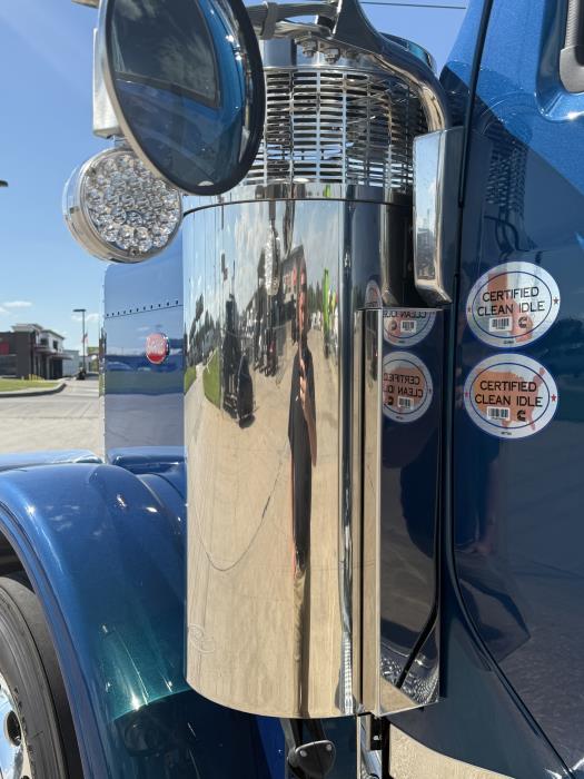 2026 Peterbilt 589-11