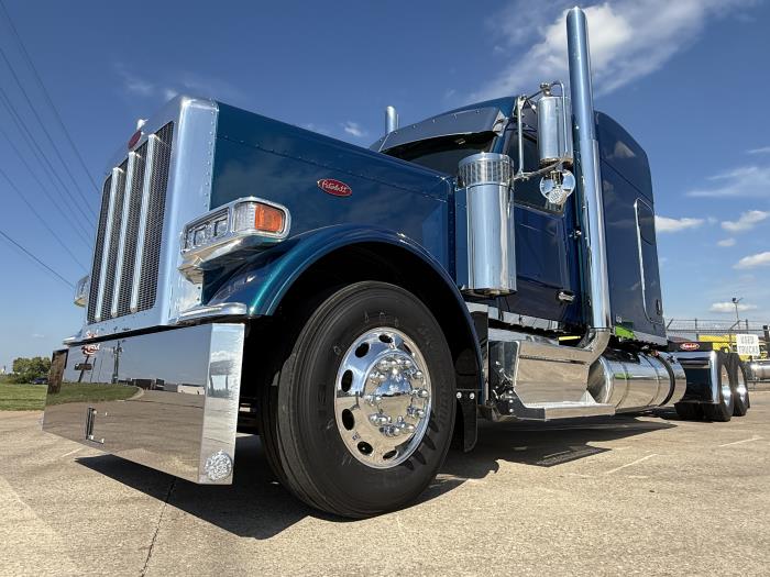 2026 Peterbilt 589-14