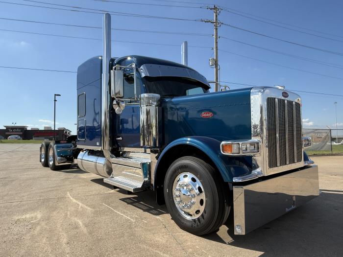 2026 Peterbilt 589-39