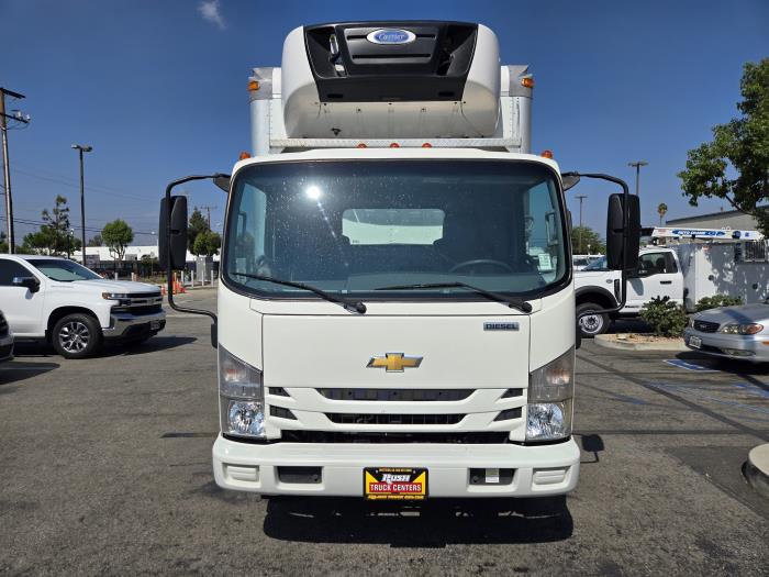 2020 Chevrolet Silverado photo 3