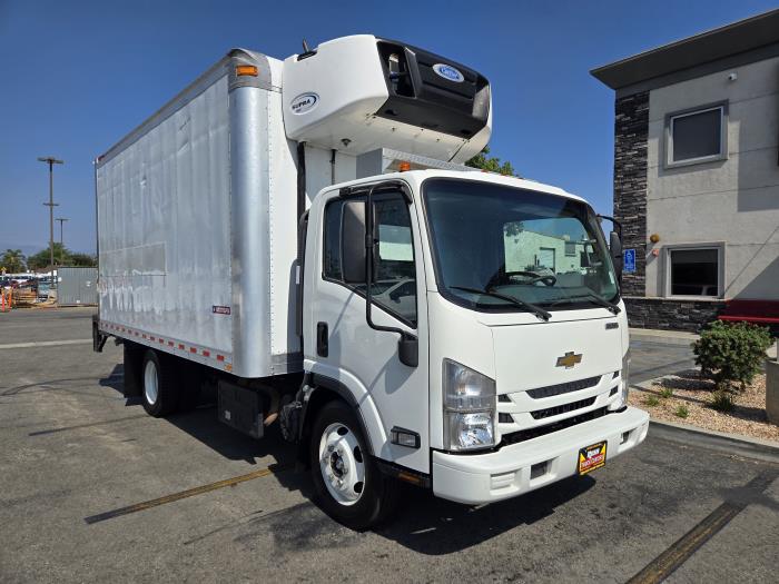 2020 Chevrolet Silverado photo 4