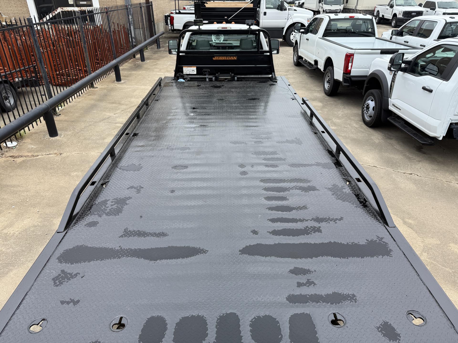 2015 Ford F-550 Regular Cab DRW 4x2 Rollback Body for sale #440437 - photo 4