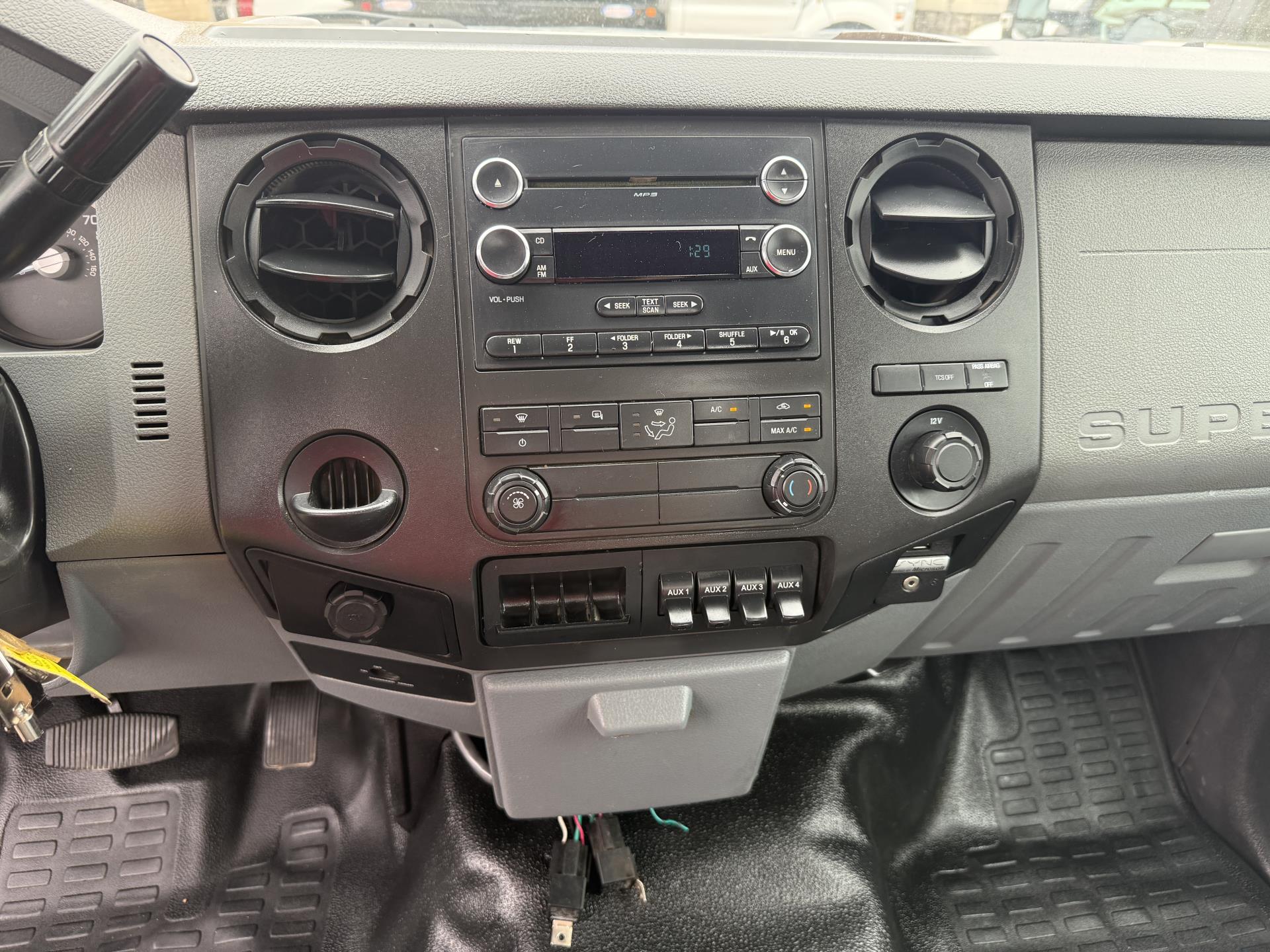 2015 Ford F-550 Regular Cab DRW 4x2 Rollback Body for sale #440437 - photo 17