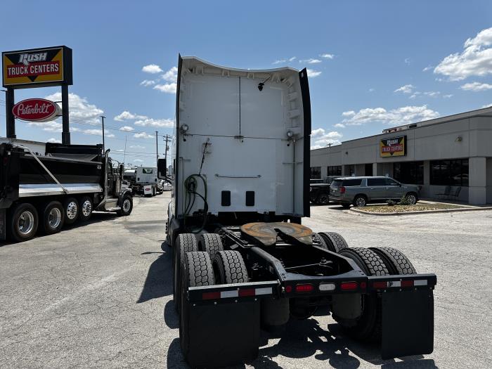 2021 Peterbilt 579-6