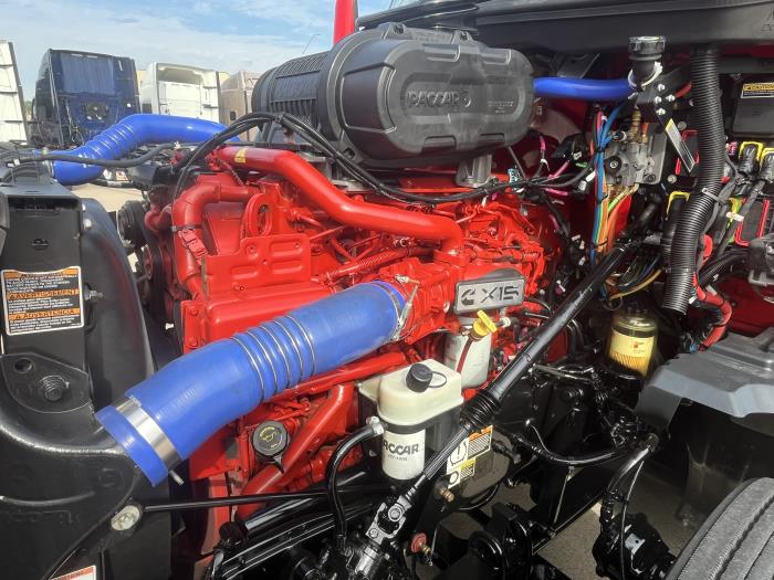 2024 Kenworth T680-9