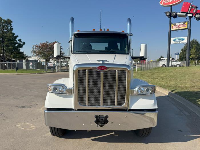 2026 Peterbilt 567-7